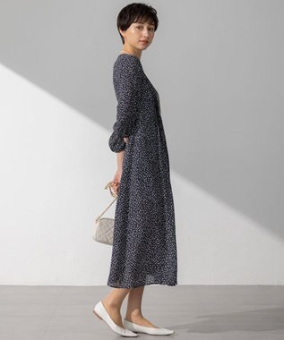 23区 L 【接触冷感/吸水速乾/洗える】ペインティングプリント ワンピース ネイビープリント