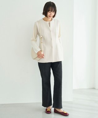 UNFILO L 【VERY×UNFILOコラボ】BEAUTY FORM JERSEY+ ペプラムジレ グレージュ