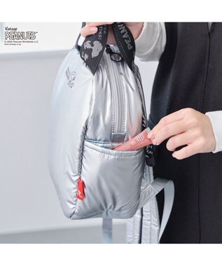 ROOTOTE 8453【スヌーピー】IP.セオルー.パデット.ピーナッツ-0S 02：シャイニーシルバー