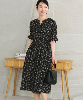 Tiaclasse 【洗える】キャンディースリーブ花柄ワンピース ブラック