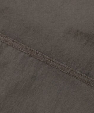 uncrave ライトプルーフナイロン オフショルブラウス カーキブラウン