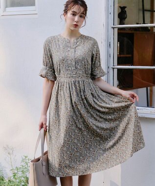 Tiaclasse 【洗える】キャンディースリーブ花柄ワンピース ブルー