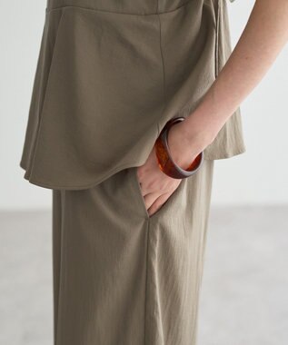 YECCA VECCA ドライタッチペプラムサロペット Dark Beige