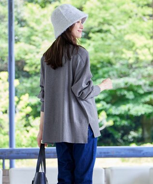 Tiaclasse 【洗える】エンボスロゴニットプルオーバー チャコールグレー