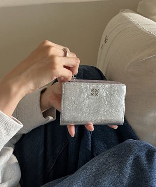 russet ミニモノグラムプレートハーフウォレット(SO-421) Silver