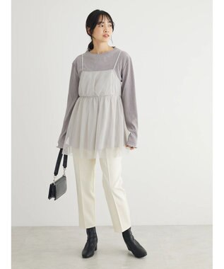 Green Parks きれいシルエットパンツ（アンクルテーパード） Ivory