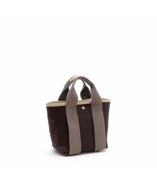 A.D.M.J. 【魔法の様に軽い】マジックライト/イタリアンファブリックステッチ刺しゅうデイリートートS ブラウン