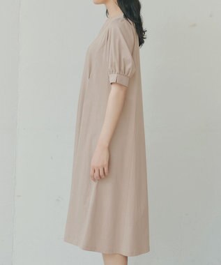 Tiaclasse 【おのののかさん着用】「サマケア」パフスリーブAラインワンピース グレージュ