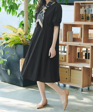 Tiaclasse 【おのののかさん着用】「サマケア」パフスリーブAラインワンピース ブラック