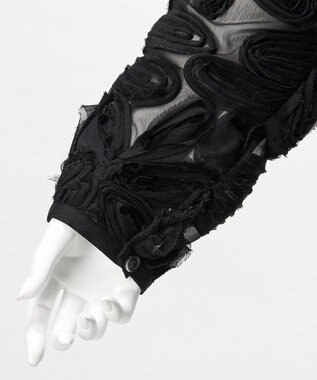 23区 【GOLD LABEL/見上愛さん着用】テープエンブロイダリー ブラウス ブラック系