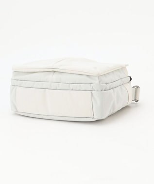 Y'SACCS 【ムック本掲載】クリンクルナイロン　ダブルポケットショルダー ホワイト