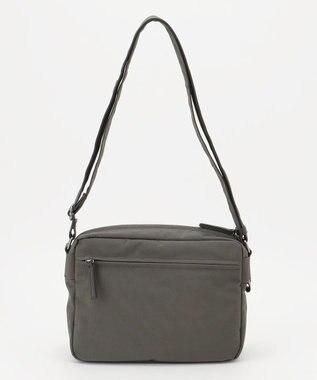 Y'SACCS 【ムック本掲載】クリンクルナイロン　ダブルポケットショルダー ダークグレー