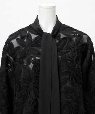 23区 【GOLD LABEL/見上愛さん着用】テープエンブロイダリー ブラウス ブラック系
