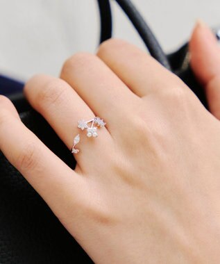 Tiaclasse ボタニカルモチーフストーンリング シルバーA