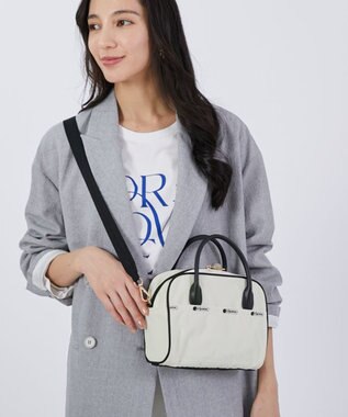 LeSportsac SQUARE TH CROSSBODY/アップタウンサンドバー/ブラック アップタウンサンドバー/ブラック
