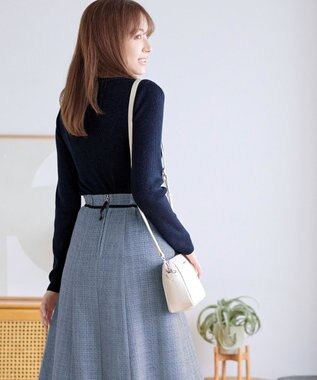 Tiaclasse ウール混ラメタートルネックニット ネイビー