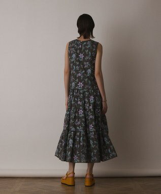 GRACE CONTINENTAL ティアードロングワンピース カーキ