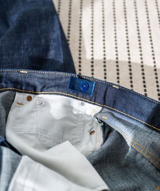 caqu FS regular straightⅡ 程よい太さの定番ストレートシルエット re.birth