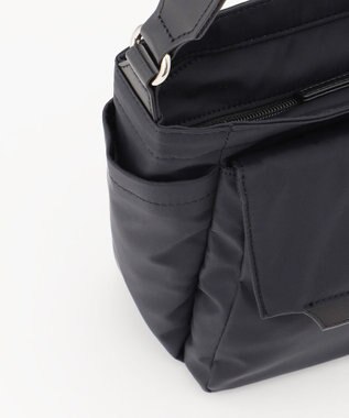 Y'SACCS ダブルタブ　トラベルショルダーバッグ ブラック