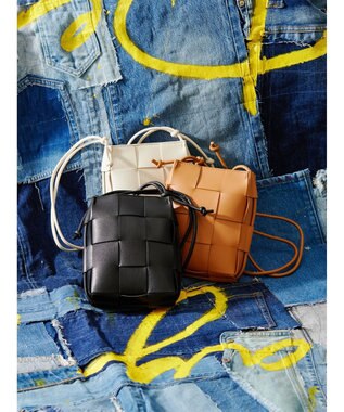 AMERICAN HOLIC 編み込みショルダーミニＢＡＧ Ivory