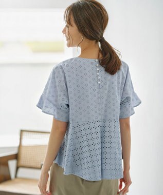 組曲 【WEB限定カラーあり】エンブロイダリーレース ペプラムブラウス 【WEB限定】サックス系9