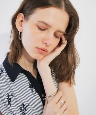 YECCA VECCA メタルフープピアス Silver