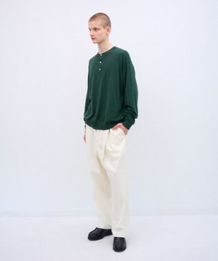 ATON SMOOTH SUVIN | ヘンリーネックセーター - UNISEX GREEN