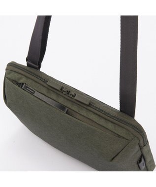 ACE BAGS & LUGGAGE ace. ジェンドリー ショルダーバッグ 67301 グリーン