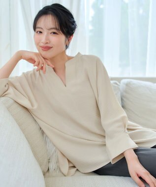Tiaclasse 麻ライクVネックブラウス エクリュ