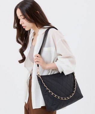 LeSportsac CHAIN MED ZIP SHOULDER/ミッドナイトキルトチェーン