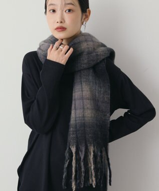 AMERICAN HOLIC チェックシャギーマフラー Black