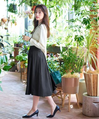 Tiaclasse 【洗える】パール付き配色ボウタイニットトップス オフホワイト