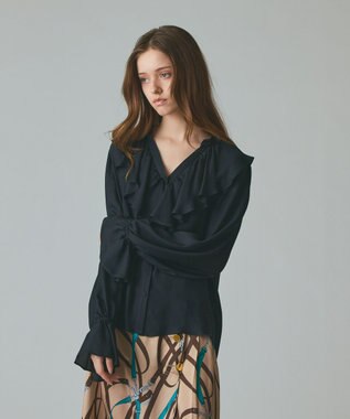 GRACE CONTINENTAL スキッパーラッフルブラウス ブラック