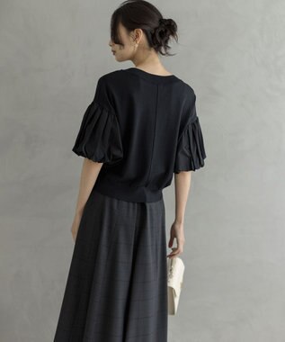 組曲 ストレッチクリアパフ袖 ニット ブラック系