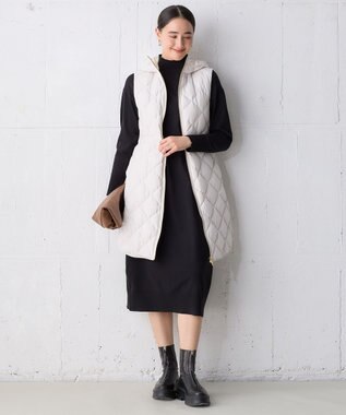 UNFILO 【TAION×UNFILO】フード付き ジレ アイボリー