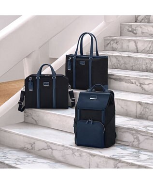 TUMI JARVIS スリム・ブリーフ ブラック/ネイビー