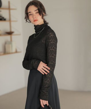 組曲 【WEB限定】フラワーチュールタートルネック カットソー ブラック系