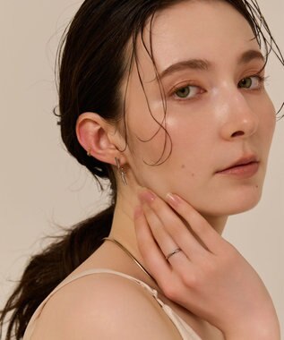 Phoebe 〈金属アレルギー対応〉スターフープピアス　シルバー/ニッケルフリー シルバー