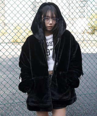 WEGO 【ユニセックス着用ITEM/MLサイズ展開】エコファーグラフィックブルゾン ブラック