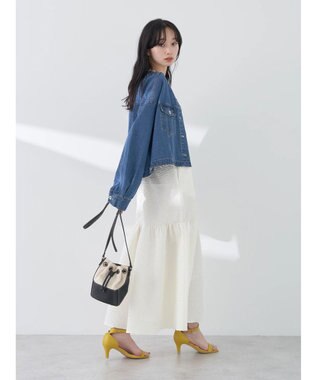 earth music&ecology エンボスフラワー　切替ボリュームスカート Ivory