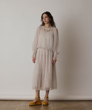 GRACE CONTINENTAL チュールプリーツトップ ベージュ