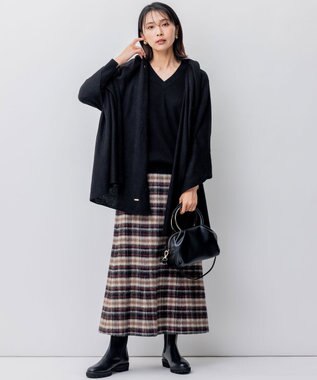 23区 【洗える】ピュアカシミヤ Vネック ニット ブラック系