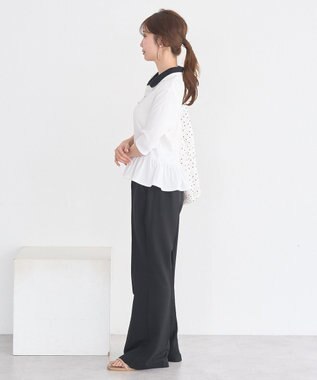 earth music&ecology ダブル衿ペプラムプルオーバー Ivory