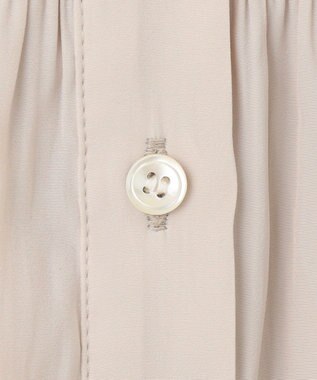 組曲 L ギャザーライトデシンシャーリング ブラウス アイボリー系