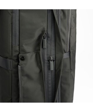 ACE BAGS & LUGGAGE ace. ネフィル ビジネスリュック  B4サイズ 15.6インチPC収納 20092 エース シャドーアッシュ
