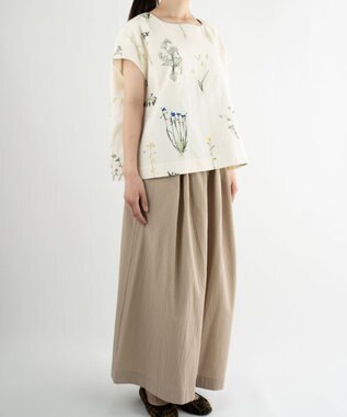 muuc ボタニカル刺繍ゆったりプルオーバー〈国産・綿100%天然素材〉〈フリーサイズ〉〈3シーズン〉〈繊細な草花刺繍・大人ナチュラル上質服〉 ホワイト