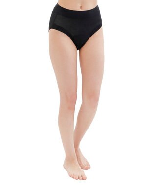 23区GOLF 【WOMEN】TTON なめらかレーヨン吸水ショーツＷ ブラック系