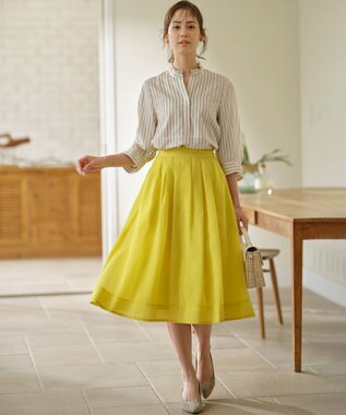 組曲 【WEB限定】ナイロンレーヨン スキッパーブラウス エクリュベース系1