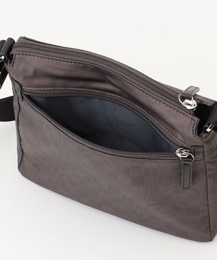 LA BAGAGERIE モノグラム　スクエアナイロンショルダー　SSサイズ ガンメタリック