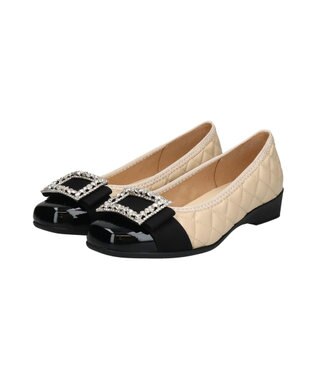 Bridget Birkin ＜3E＞【Bridget Birkin Walk】キルティングビジューリボンウォーキングパンプス ベージュ